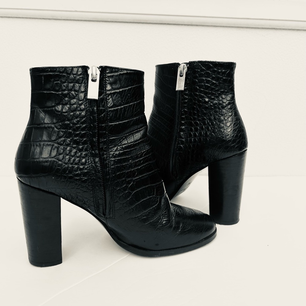 The Kooples ankle bootie WOMENS 5.5 black leather croc embossed georgette boot - Picture 6 of 14